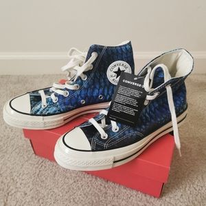 NEW rare!💙 Converse animal print 7.5 blue